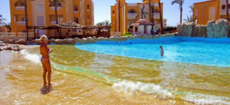 Hotel Pickalbatros Sea World Resort:  HURGHADA
