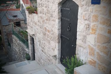 Apartments Capitis In The Centre Hvar Island - Dalmatia: Photo 