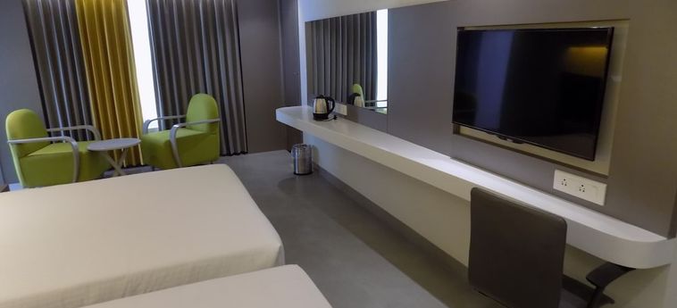 Zibe Hyderabad By Grt Hotels Hyderabad: Foto 
