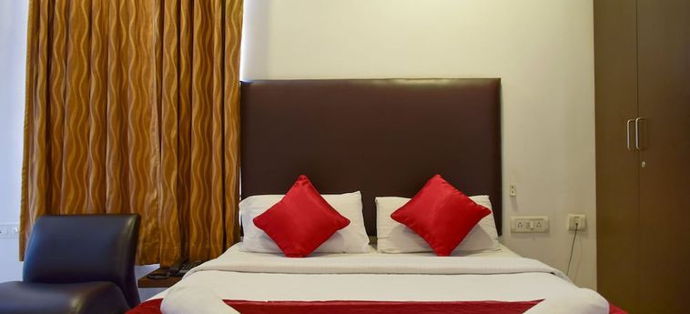 Hotel Zo Rooms Sr Nagar Hyderabad : Photo 