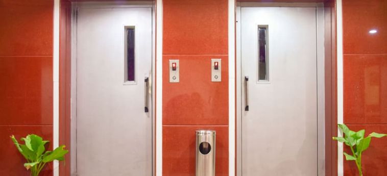 Hotel Zo Rooms Ameerpet Satyam Hyderabad: Photo 