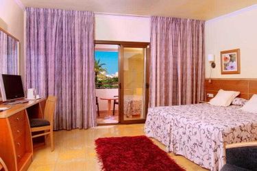 Invisa Hotel La Cala:  IBIZA - BALEARIC ISLANDS