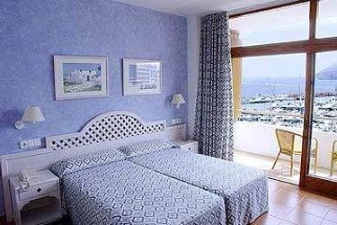 Hotel Tres Torres:  IBIZA - BALEARIC ISLANDS