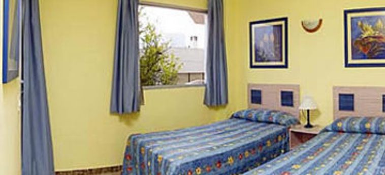 Hotel Apartamentos Tur Palas:  IBIZA - ILES BALEARES