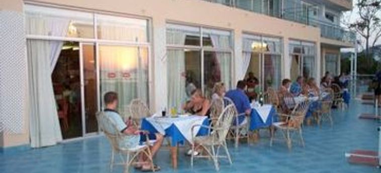 Hotel Neptuno:  IBIZA - ISLAS BALEARES