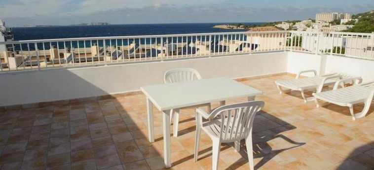 Hotel Apartamentos Poniente Playa:  IBIZA - ISLAS BALEARES