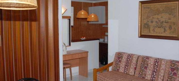 Hotel Apartamentos Del Rey:  IBIZA - ISOLE BALEARI