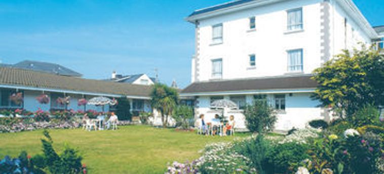 Runnymede Court Hotel:  ILES ANGLO-NORMANDES
