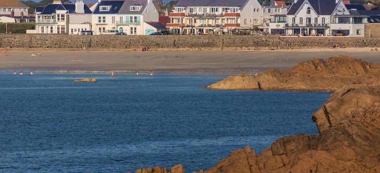 Hotel Cobo Bay:  ILES ANGLO-NORMANDES