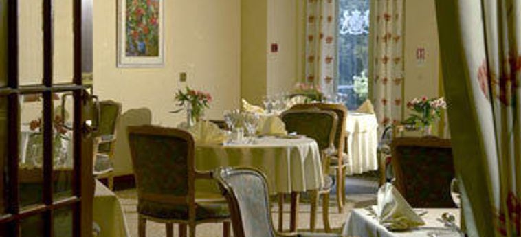 Hotel Duke Of Richmond:  ILES ANGLO-NORMANDES