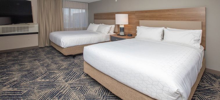 Hotel Candlewood Suites Cleveland South - Independence:  INDEPENDENCE (OH)