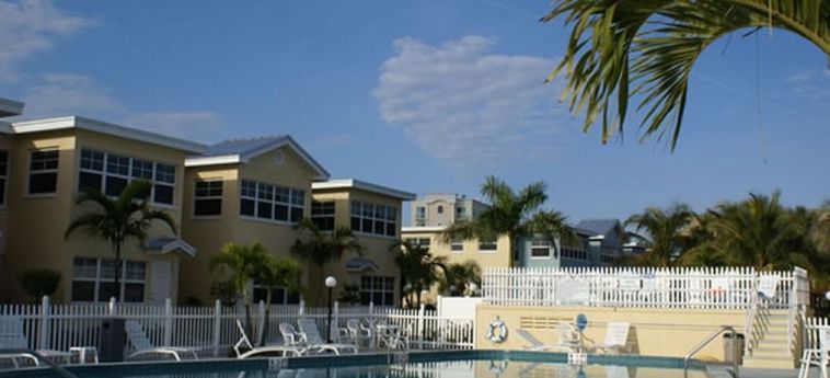 Hotel Barefoot Beach Condo Resort:  INDIAN SHORES (FL)