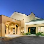Hotel QUALITY INN & SUITES SOUTHPORT