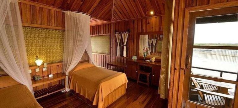 Hotel Shwe Inn Tha Floating Resort Inle: Foto 