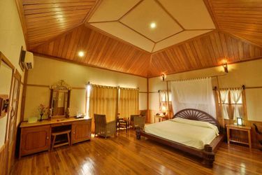 Hotel Shwe Inn Tha Floating Resort Inle: Photo 