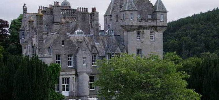Glengarry Castle Hotel:  INVERGARRY