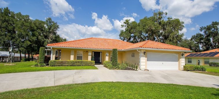 STYLISH POOL CLOSE TO WITHLACOOCHEE BIKE TRAIL 3 BEDROOM HOME BY REDAWNING 3 Estrellas