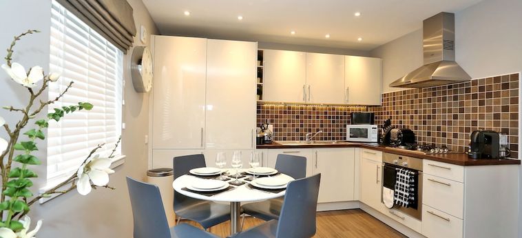 TOWN & COUNTRY APARTMENTS -PRIORY PARK 4 Stelle