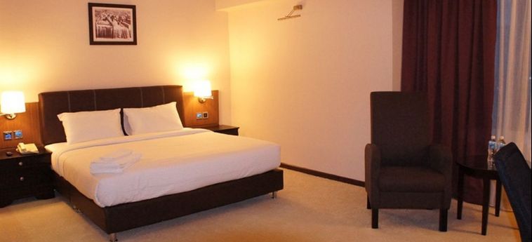 Kinta Riverfront Hotel & Suites:  IPOH