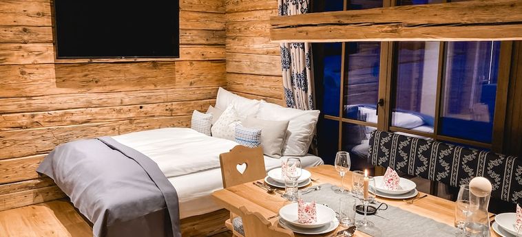 Hotel Stadl Chalet Ischgl Ischgl: Foto 