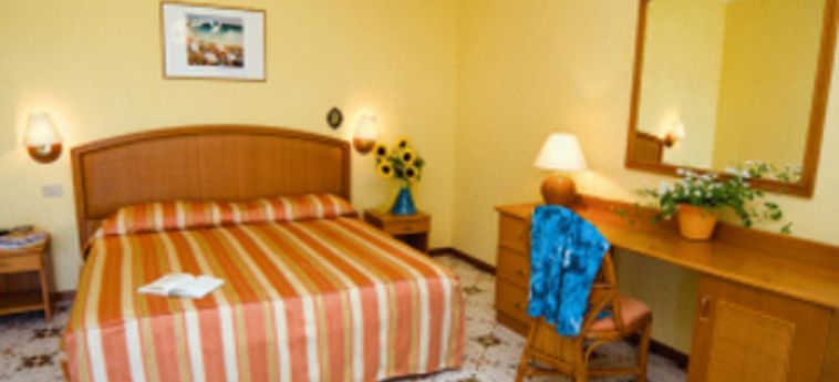 Hotel Ambasciatori:  ISCHIA ISLAND - NAPLES