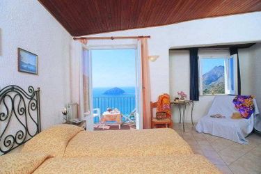 Hotel Villa Al Mare:  ISCHIA ISLAND - NAPLES