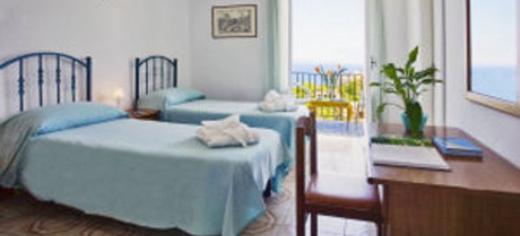 Hotel Villa D'orta:  ISCHIA ISLAND - NAPLES