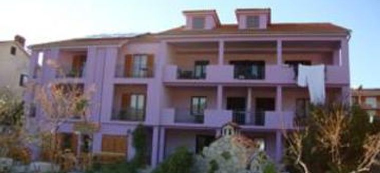 Hotel Villa Lavanda:  ISLA DE CRES - QUARNARO