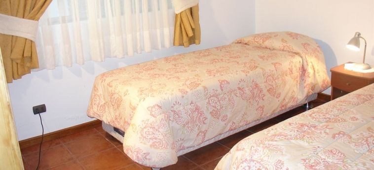 Hotel Propiedades Vinapu:  ISLA DE PASCUA