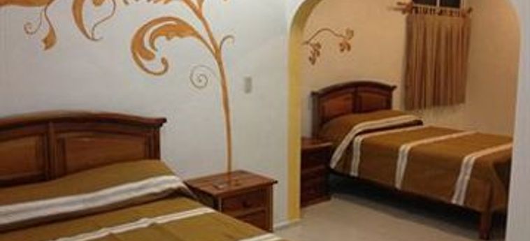 Hotel Hacienda La Catrina Bed & Breakfast Y Estudios:  ISLA HOLBOX