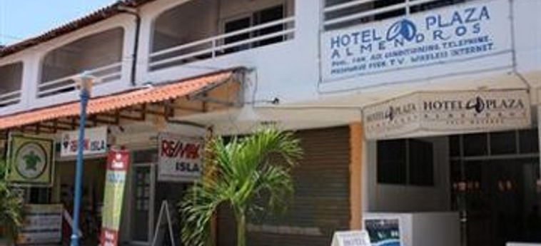 Hotel Plaza Almendros:  ISLA MUJERES