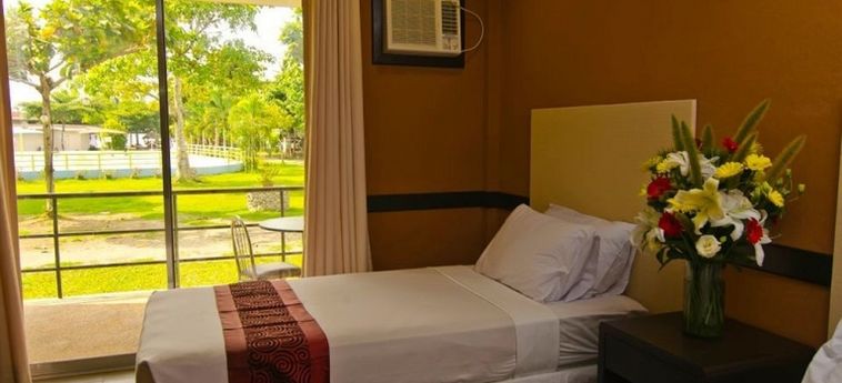 Hotel Camp Holiday Resort & Recreation Area:  ISLAND GARDEN CITY OF SAMAL