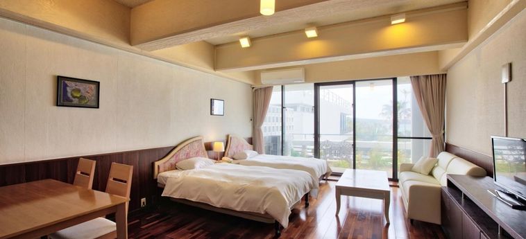 Hotel Moon Beach Palace:  ISLAS OKINAWA - OKINAWA PREFECTURE 