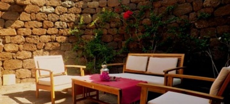 Hotel Dammusi Di Pantelleria:  ISOLA DI PANTELLERIA