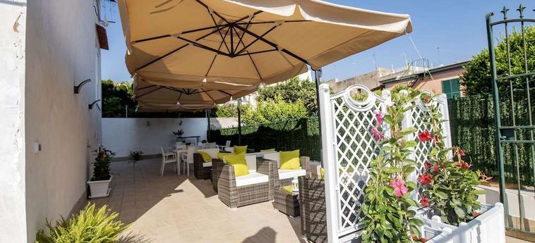 Hotel La Dolce Vita Rooms Isola Di Procida - Napoli: Foto 