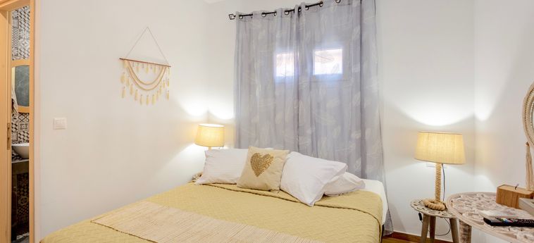 Hotel Thalassa Beachfront Villa With Private Pool Isola Di Taso: Foto 