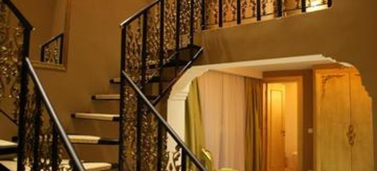 Hotel Artdeco Istanbul Suites:  ISTANBUL