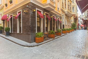 Hotel Nar Suites Pera:  ISTANBUL