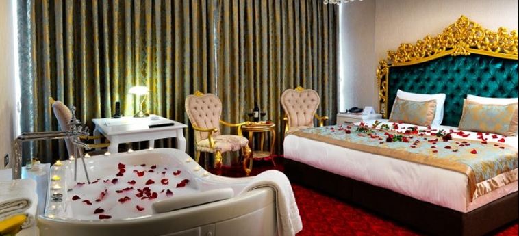 Hotel White Monarch:  ISTANBUL