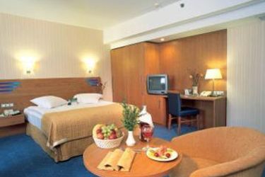 Hotel Holiday Inn Istanbul City:  ISTANBUL