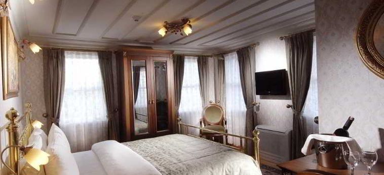 Hotel Darussaade:  ISTANBUL