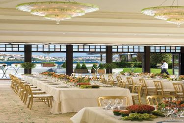 Four Seasons Hotel Istanbul At The Bosphorus:  ISTANBUL
