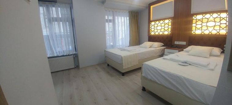 Hotel Grand Liza:  ISTANBUL