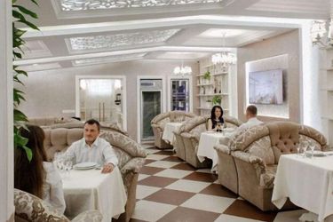 Hotel Stanislavskiy Dvir Ivano-Frankivs'k: Photo 