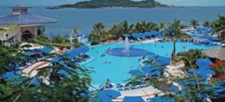 Hotel Azul Ixtapa Beach Resort & Convention Center:  IXTAPA