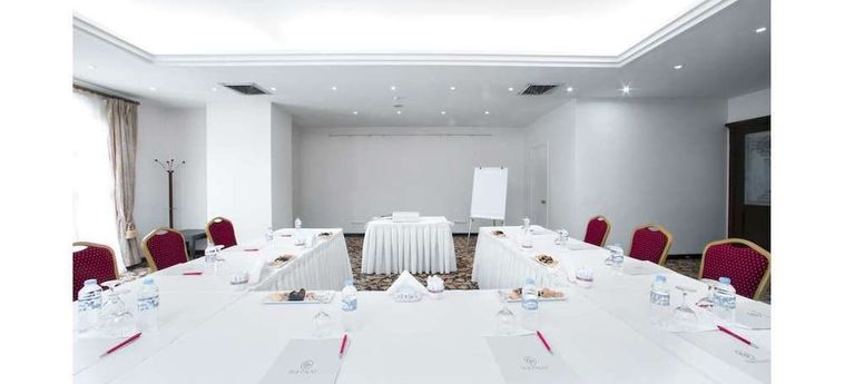Ege Palas Business Hotel :  IZMIR