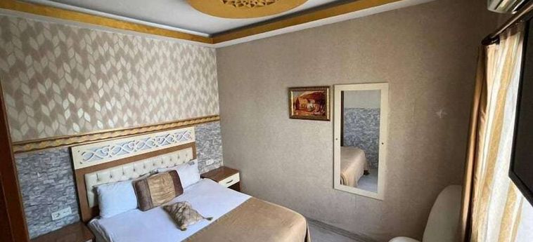 Hotel Vatan Otel:  IZMIR
