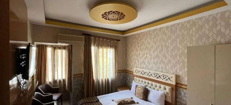 Hotel Vatan Otel:  IZMIR