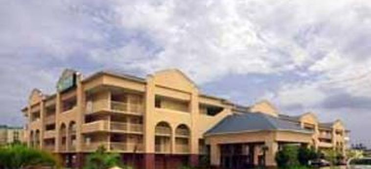 QUALITY INN AND SUITES 2 Sterne