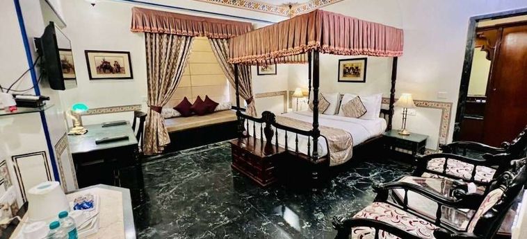 Hotel Umaid Mahal:  JAIPUR